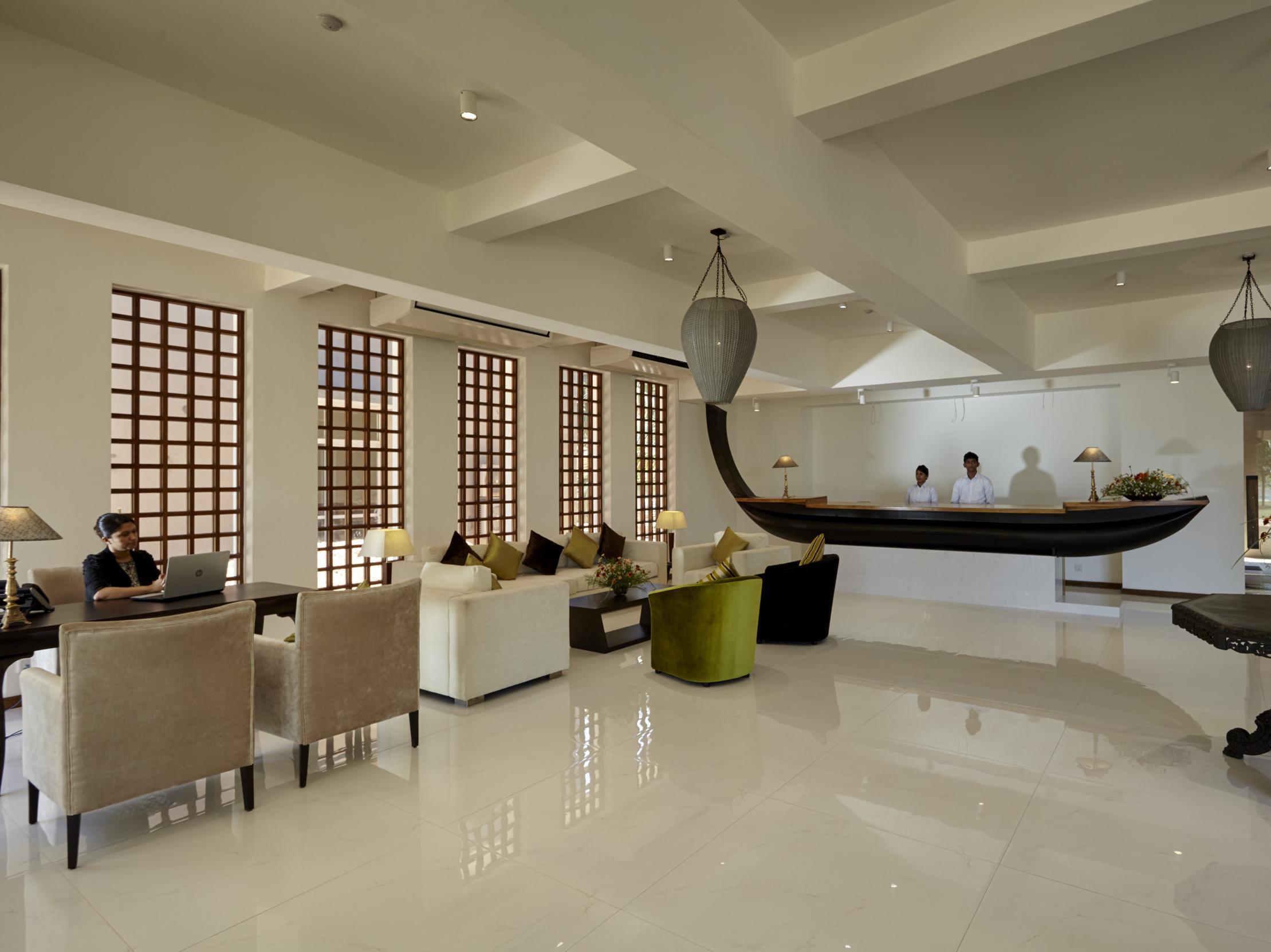 อมารันเธ เบย์ รีสอร์ต แอนด์ สปา Hotel ตรินโคมาลี ภายนอก รูปภาพ